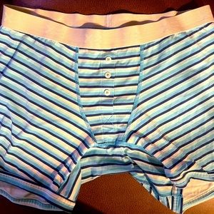 Tom boy X6 inch boxer, shorts, size large